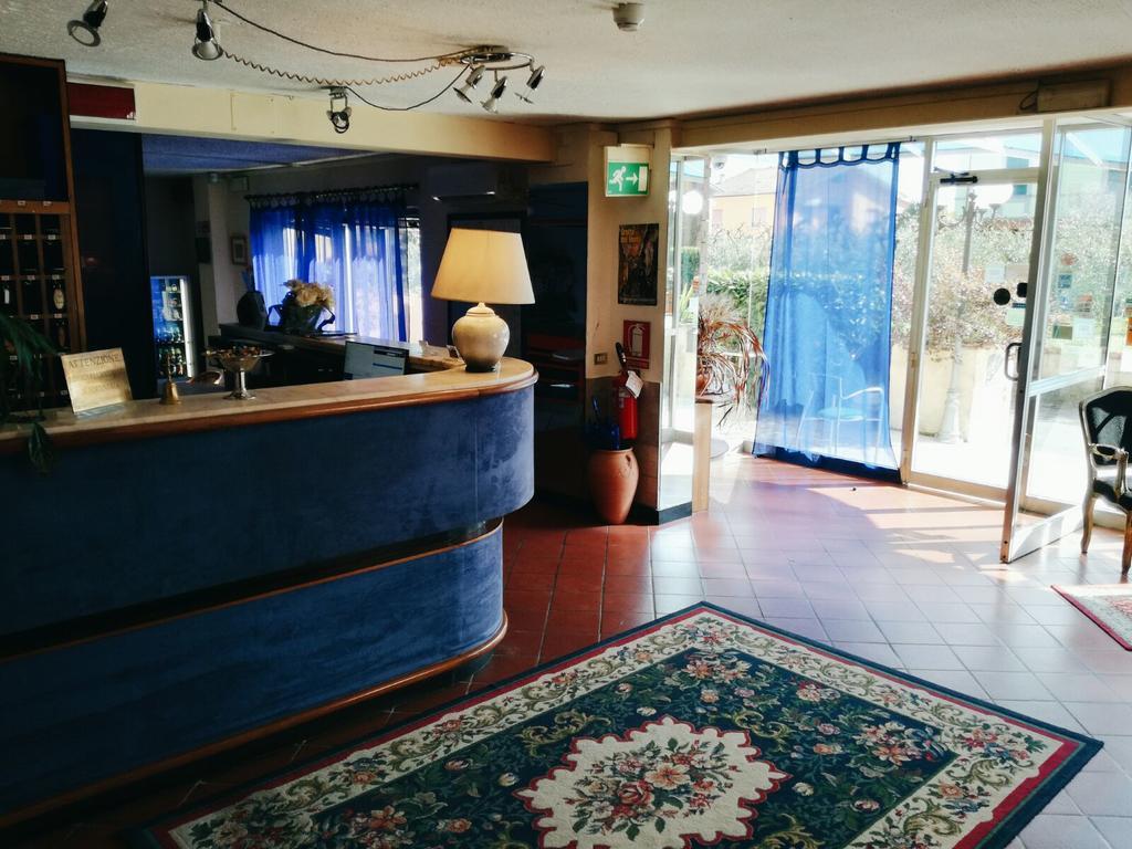 Hotel Astoria อัลโตพาสซิโอ ภายนอก รูปภาพ