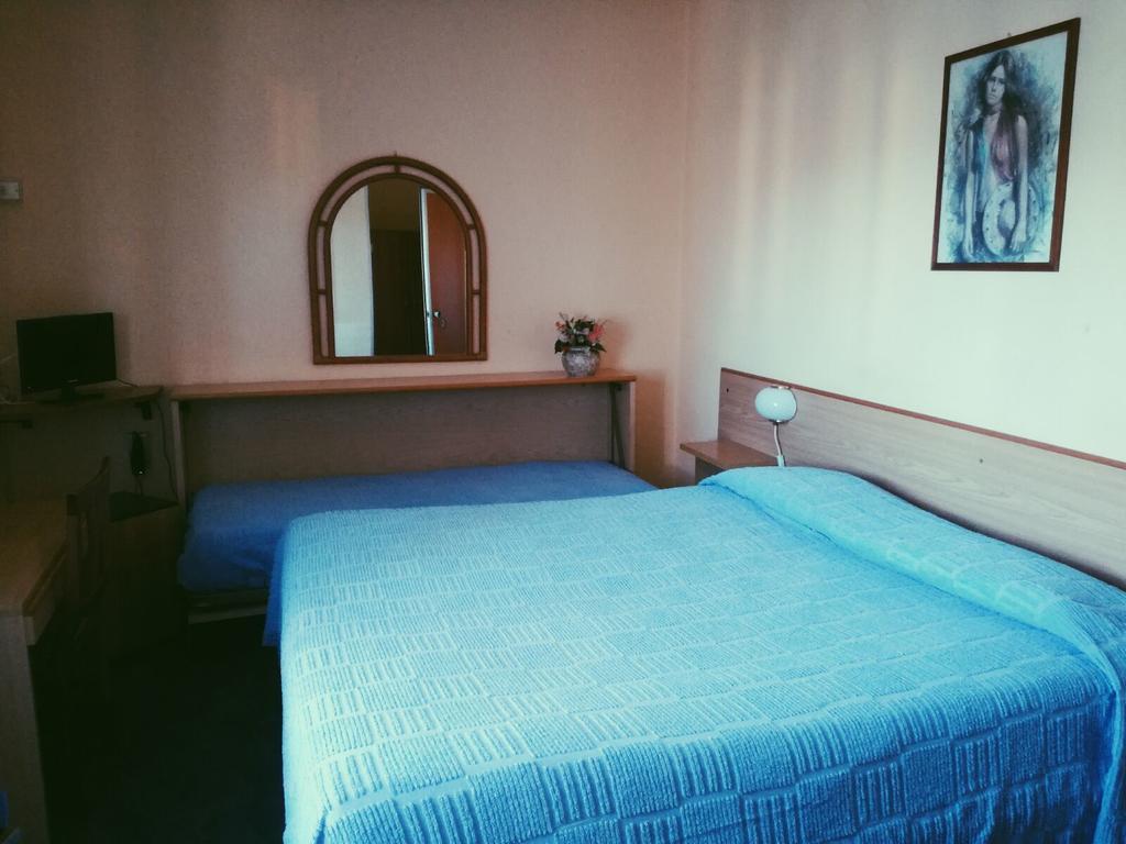 Hotel Astoria อัลโตพาสซิโอ ภายนอก รูปภาพ