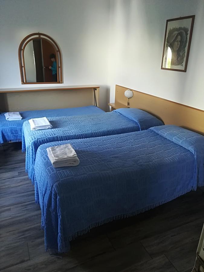Hotel Astoria อัลโตพาสซิโอ ภายนอก รูปภาพ
