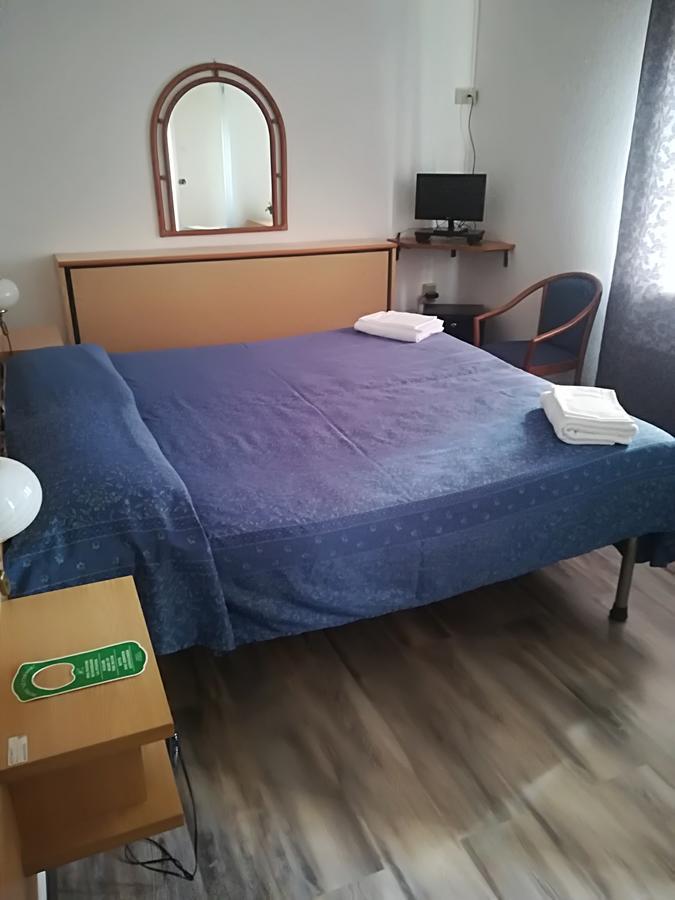 Hotel Astoria อัลโตพาสซิโอ ภายนอก รูปภาพ